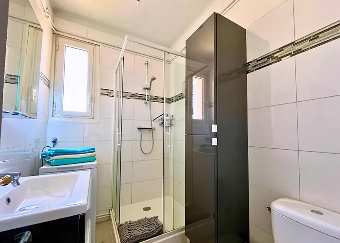 Apartament Brise Marine - 2 Avec Balcon, Vue & Parking Prive A 30 M De La *