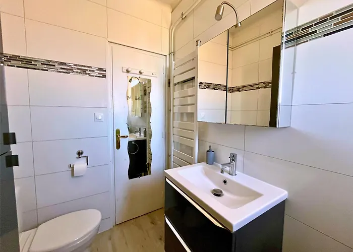 Brise Marine - 2 Avec Balcon, Vue & Parking Prive A 30 M De La Palavas-les-Flots