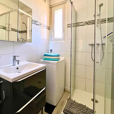 Apartment Brise Marine - 2 Avec Balcon, Vue & Parking Prive A 30 M De La *