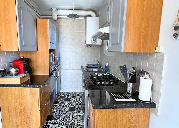 Brise Marine - 2 Avec Balcon, Vue & Parking Prive A 30 M De La Appartement